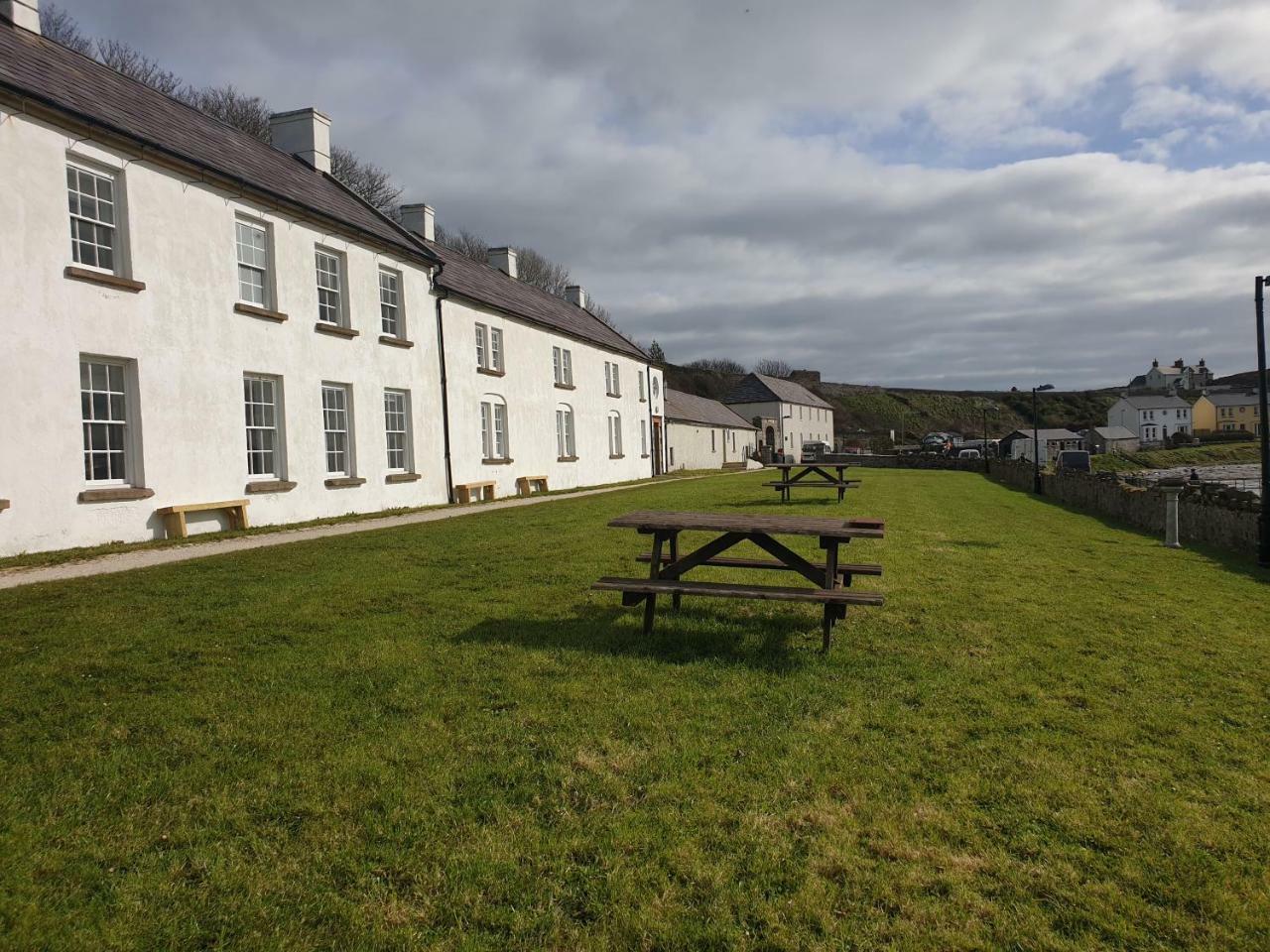 Manor House Rathlin Island Hotel Ballycastle Esterno foto