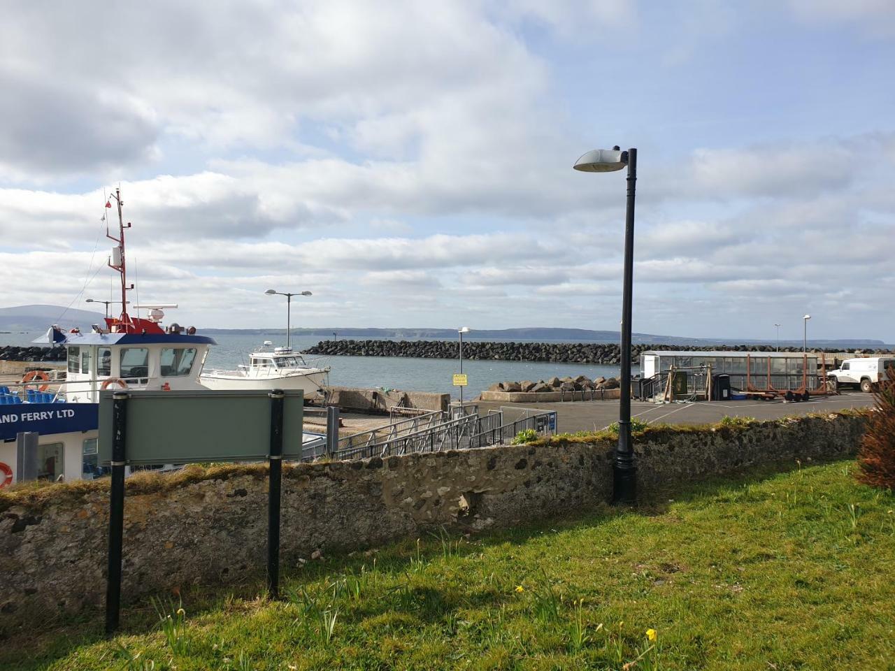 Manor House Rathlin Island Hotel Ballycastle Esterno foto
