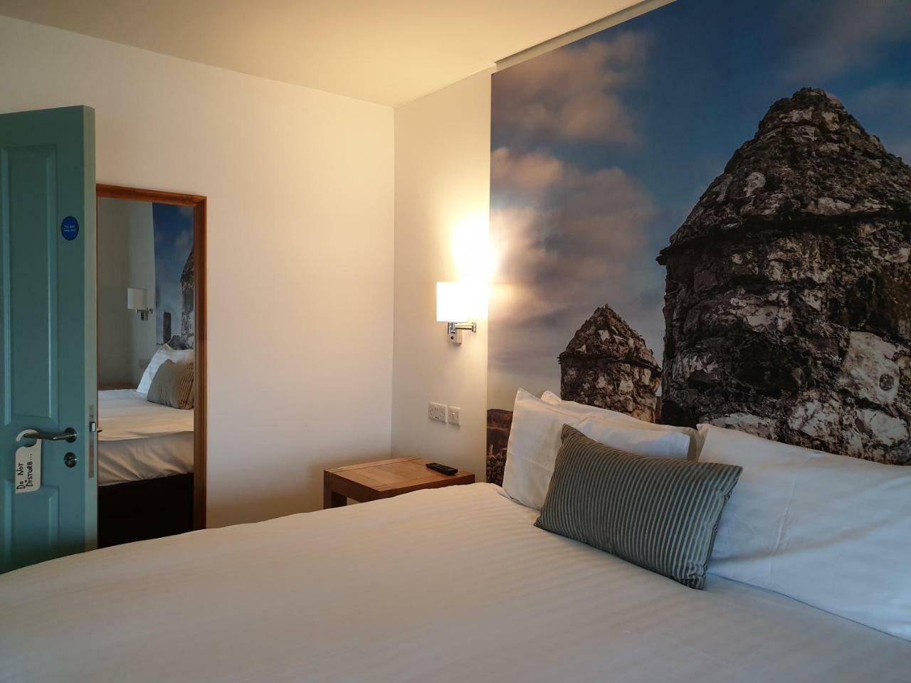 Manor House Rathlin Island Hotel Ballycastle Esterno foto
